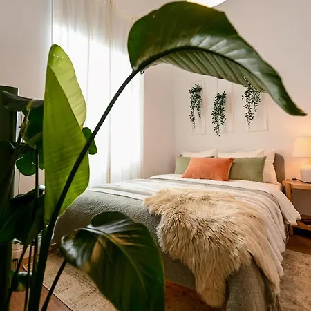 Dream In The Old Town: Bright & Comfy Studio *