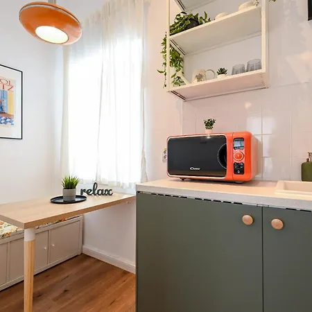 Dream In The Old Town: Bright & Comfy Studio *